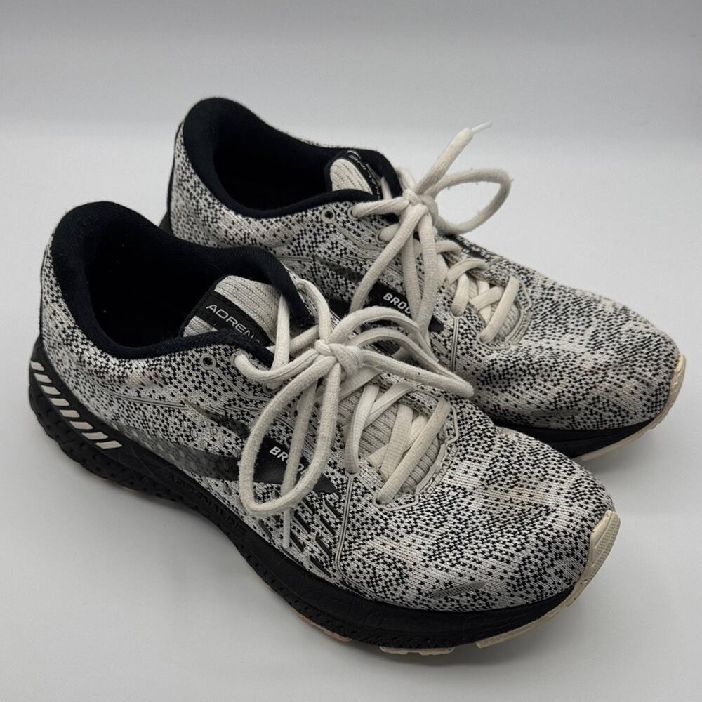Brooks Running Shoes - Women's 8.5